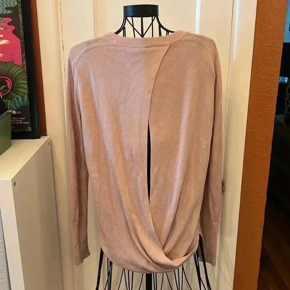 Lululemon Bring It Backbend Sweater-Sz 8 - Picture 4 of 6